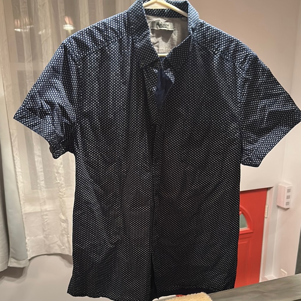 Nautica Men's Navy Blue Short Sleeve Shirt